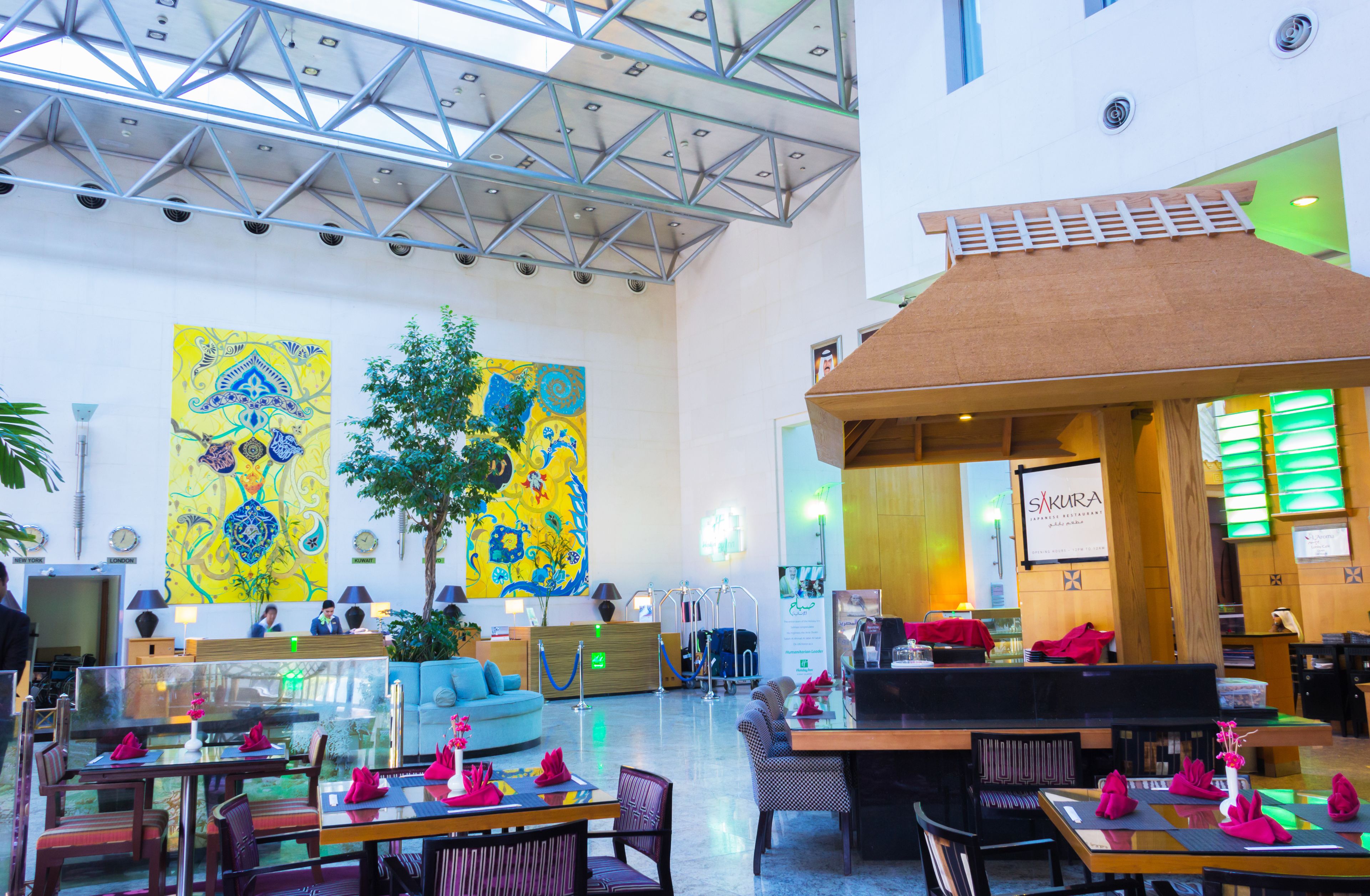 Holiday Inn Kuwait by IHG 4*