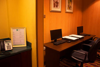 Holiday Inn Kuwait by IHG 4*
