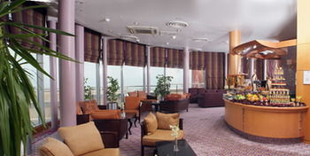 Holiday Inn Kuwait by IHG 4*