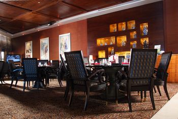 Holiday Inn Kuwait by IHG 4*