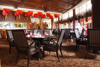 Holiday Inn Kuwait by IHG 4*
