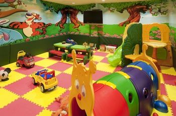 Holiday Inn Kuwait by IHG 4*