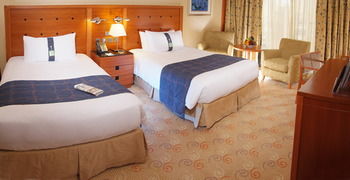 Holiday Inn Kuwait by IHG 4*