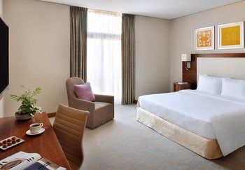 Residence Inn by Marriott Kuwait City 4*
