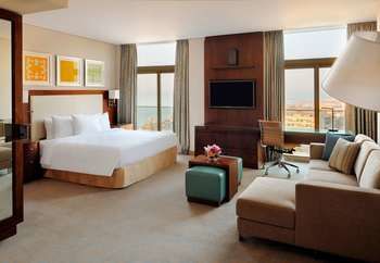 Residence Inn by Marriott Kuwait City 4*
