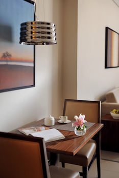 Residence Inn by Marriott Kuwait City 4*