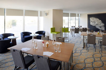 Residence Inn by Marriott Kuwait City 4*