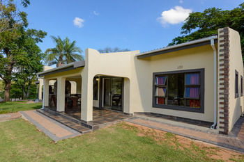 Hazyview Cabanas 3*