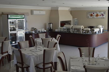 Lakeview Boutique Hotel & Conference Center 5*