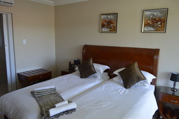 Lakeview Boutique Hotel & Conference Center 5*