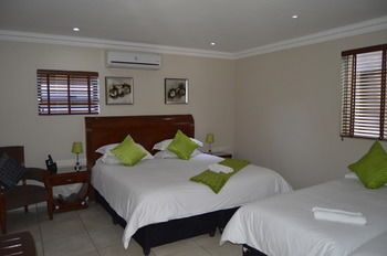Lakeview Boutique Hotel & Conference Center 5*