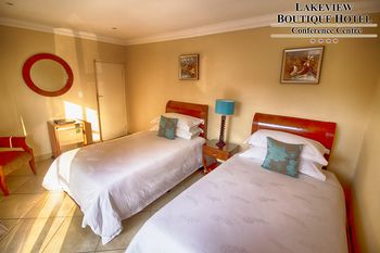 Lakeview Boutique Hotel & Conference Center 5*