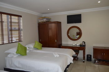 Lakeview Boutique Hotel & Conference Center 5*