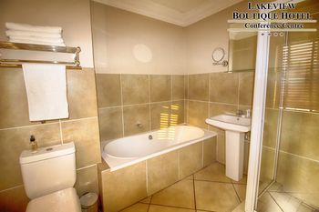 Lakeview Boutique Hotel & Conference Center 5*