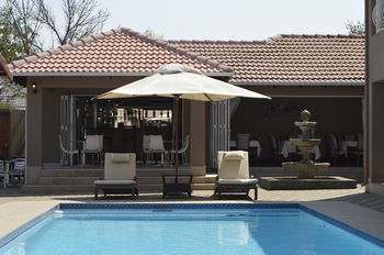 Lakeview Boutique Hotel & Conference Center 5*
