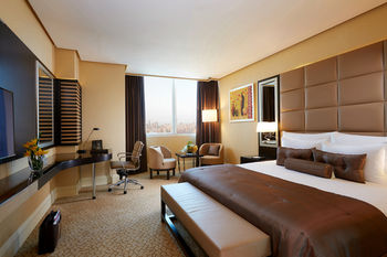 Millennium Hotel and Convention Centre Kuwait 4*