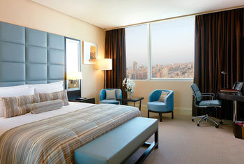 Millennium Hotel and Convention Centre Kuwait 4*