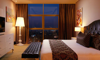 Millennium Hotel and Convention Centre Kuwait 4*