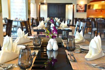 Millennium Hotel and Convention Centre Kuwait 4*