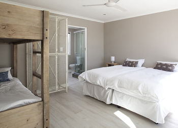 THE BIG Luxury Backpackers 3*