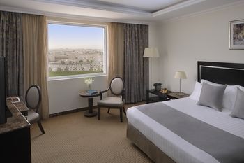Movenpick Hotel Qassim 5*