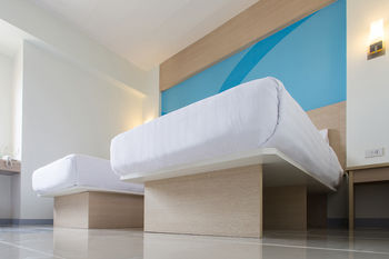 HOP INN Trang 2*