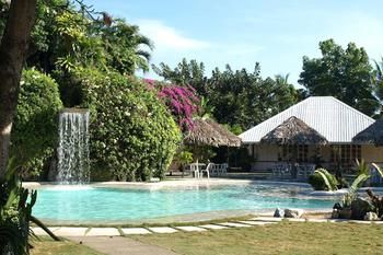 Almont Inland Resort 3*