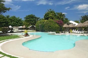 Almont Inland Resort 3*