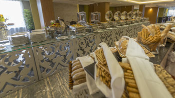 Obaer Hotel 0*