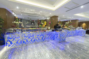 Obaer Hotel 0*