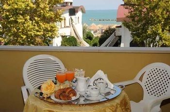 Hotel Corallo 3*