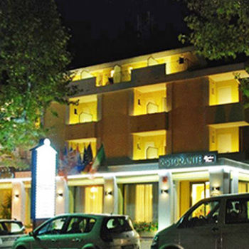 Hotel Corallo 3*