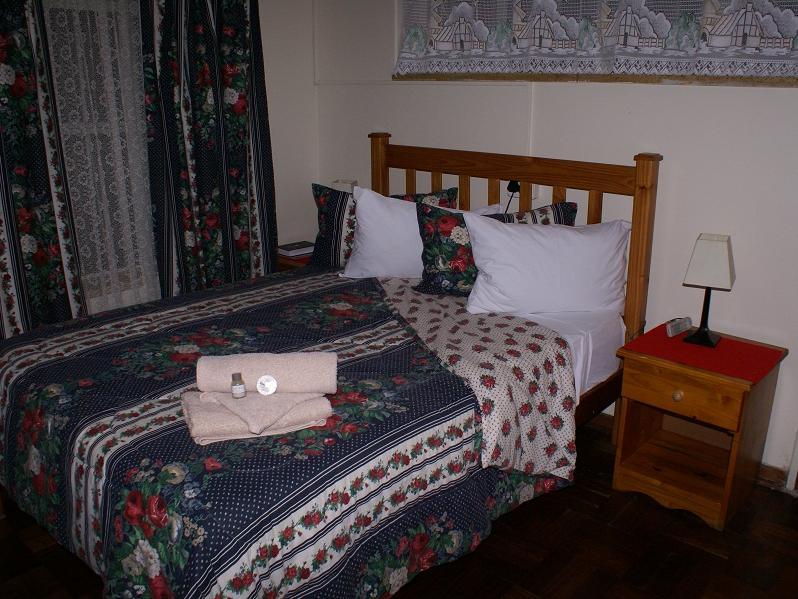 Airport Inn Bed and Breakfast 3*
