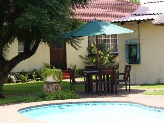 Airport Inn Bed and Breakfast 3*