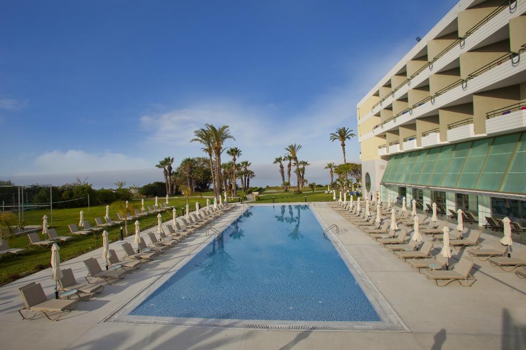 Louis Imperial Beach 4*