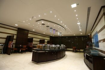 Golden Bujari Al Khobar Hotel 4*