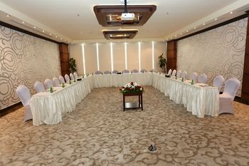 Golden Bujari Al Khobar Hotel 4*