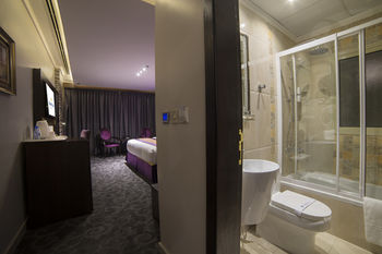 Golden Bujari Al Khobar Hotel 4*