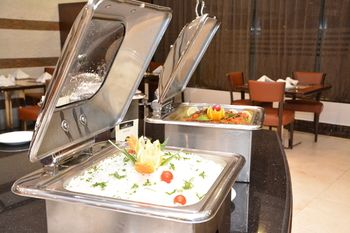 Golden Bujari Al Khobar Hotel 4*