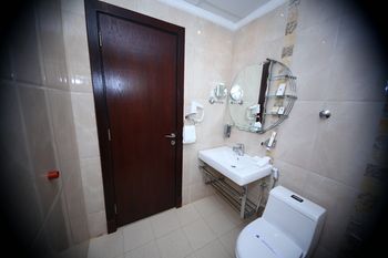 Golden Bujari Al Khobar Hotel 4*