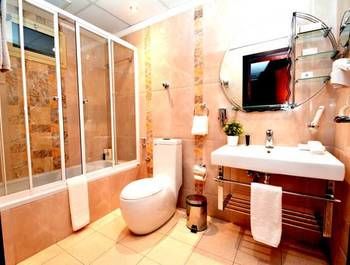 Golden Bujari Al Khobar Hotel 4*