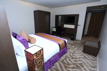 Golden Bujari Al Khobar Hotel 4*