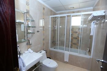 Golden Bujari Al Khobar Hotel 4*