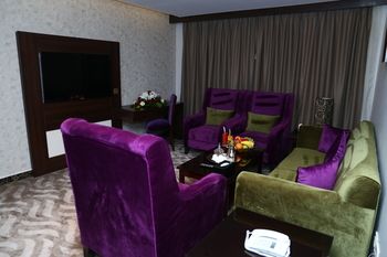 Golden Bujari Al Khobar Hotel 4*