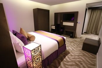 Golden Bujari Al Khobar Hotel 4*