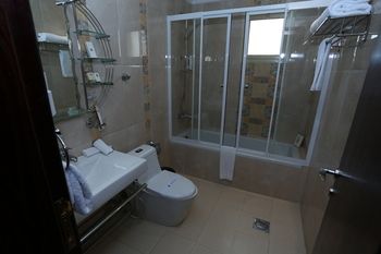 Golden Bujari Al Khobar Hotel 4*