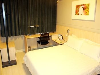 Jinjiang Inn (Benxi Bus Station) 2*