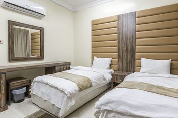 La Rive Hotels & Suites (Formerly known as Ghosn Al Banafsej) 4*