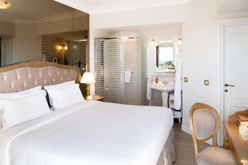 Metaxa Hotel 5*