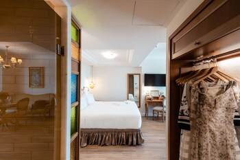 Metaxa Hotel 5*